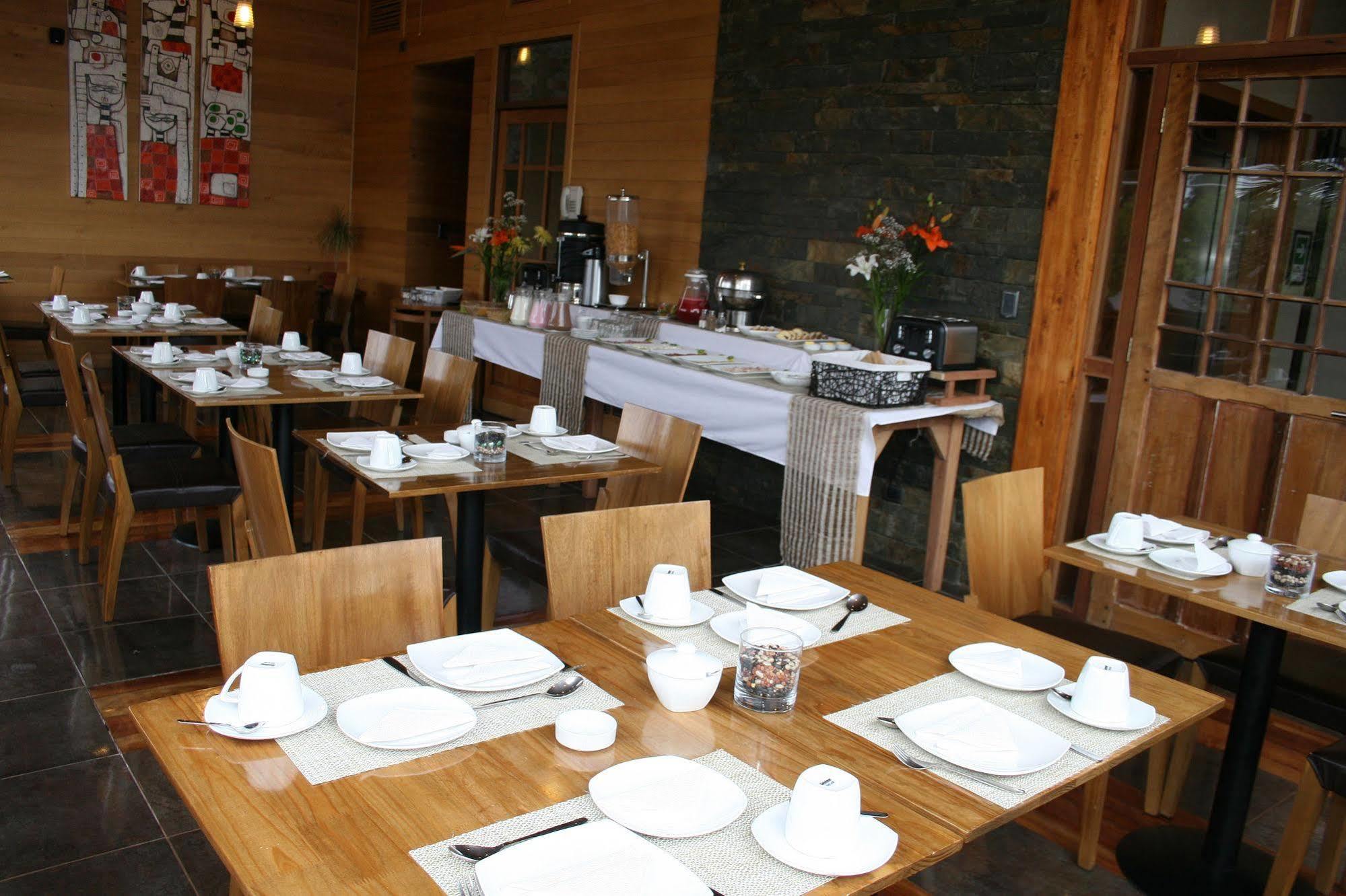 Puerto Chico Hotel Пуерто Варас Екстериор снимка